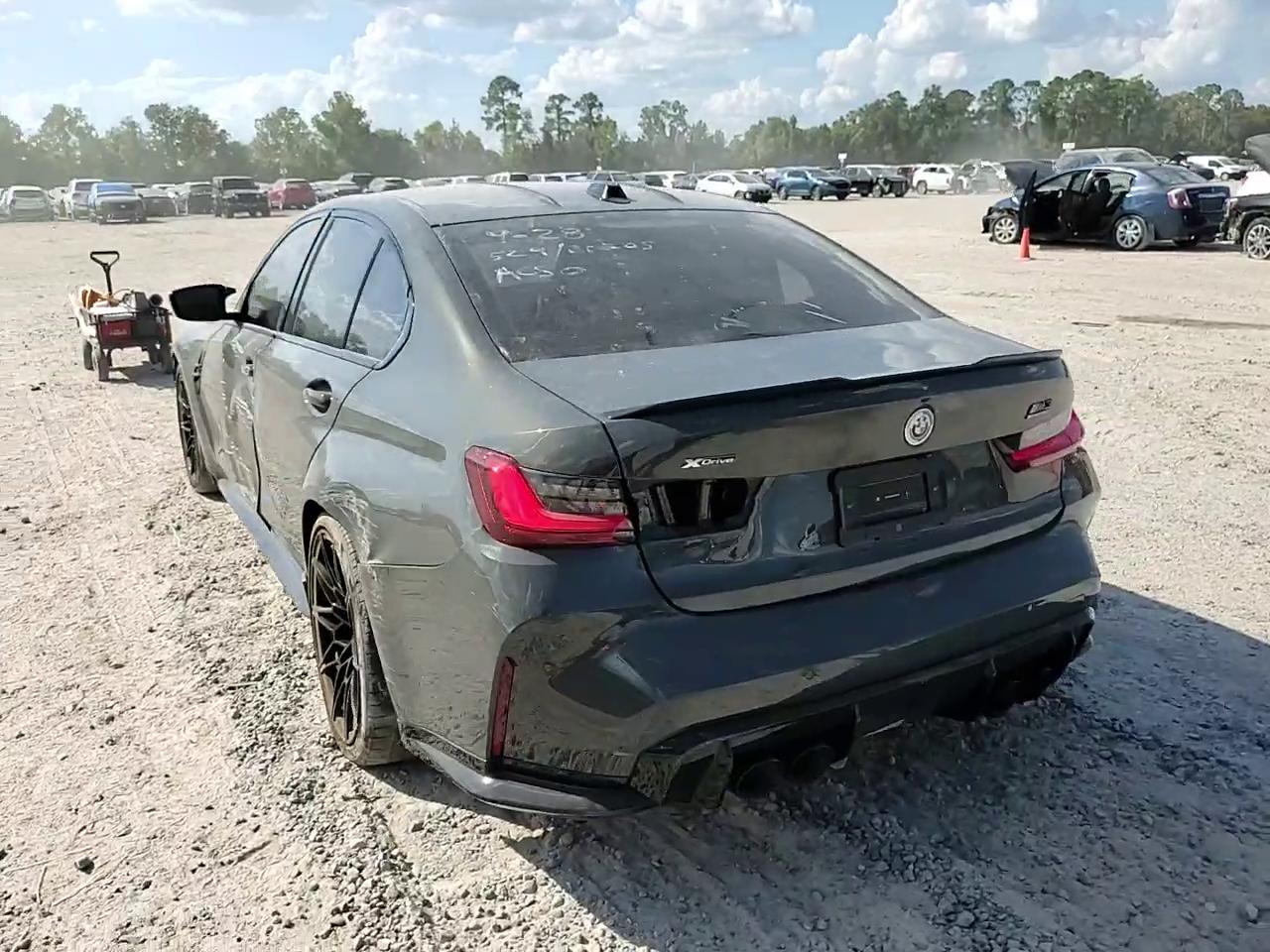 Фото: WBS43AY03RFR65599