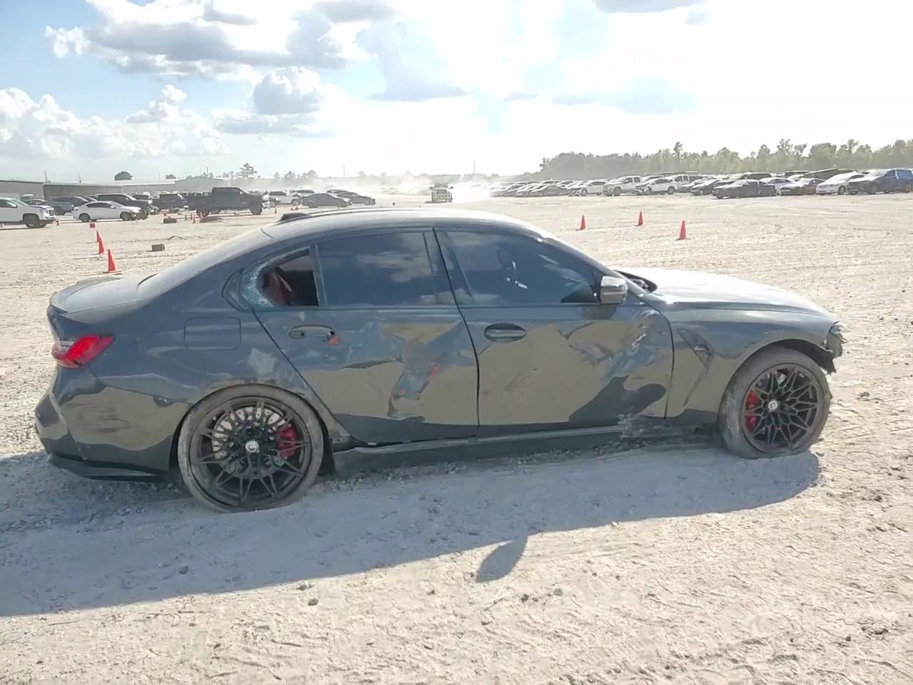 Фото: WBS43AY03RFR65599