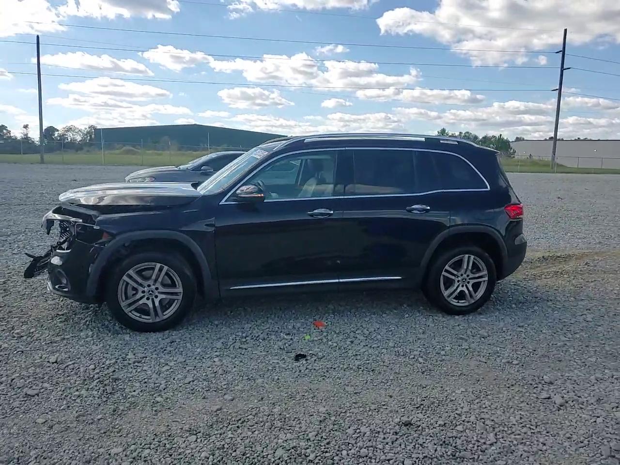 Фото: W1N4M4HB1LW033649