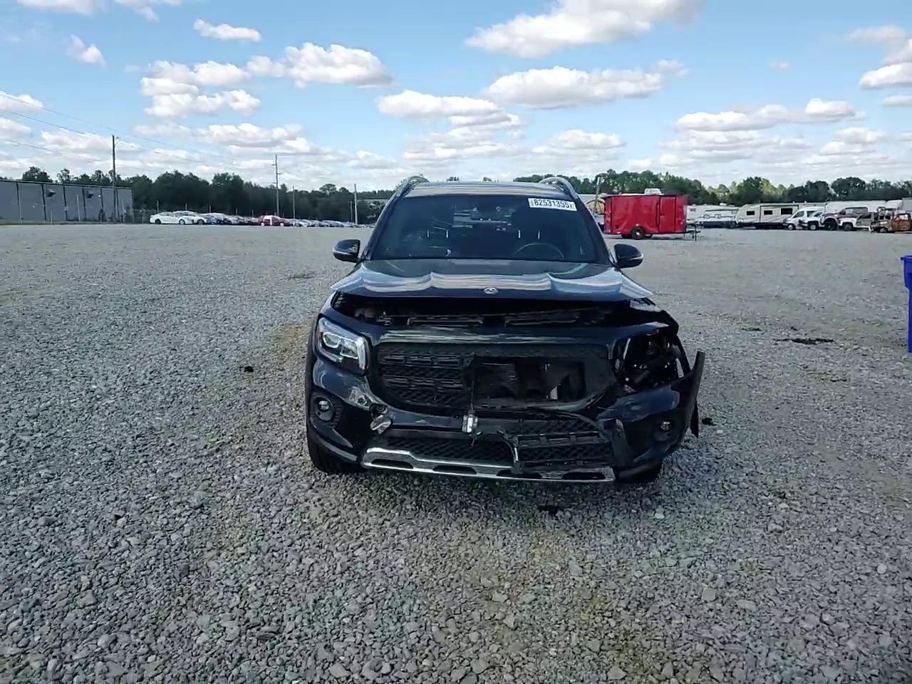 Фото: W1N4M4HB1LW033649