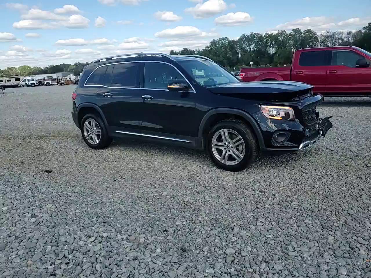 Фото: W1N4M4HB1LW033649