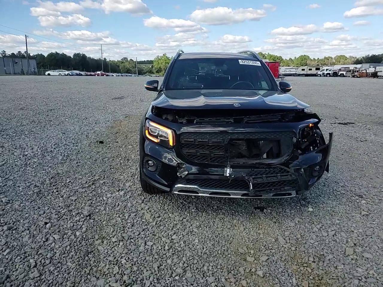 Фото: W1N4M4HB1LW033649