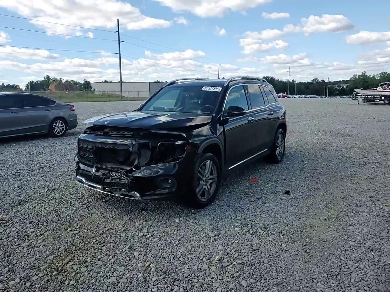 Фото: W1N4M4HB1LW033649