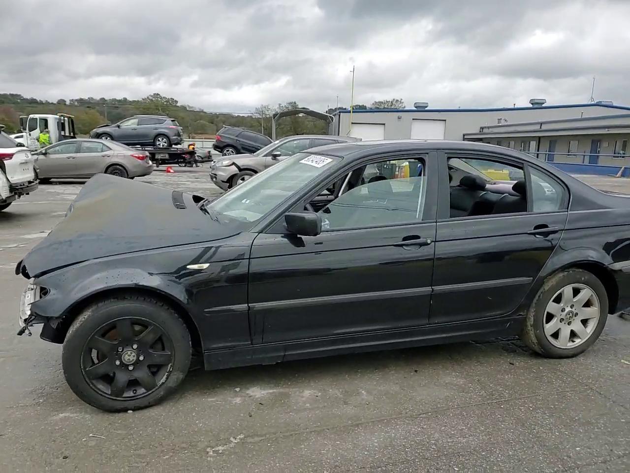 Фото: WBAEV33442KL71562