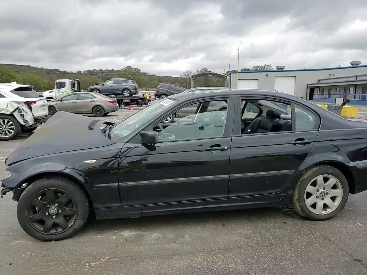 Фото: WBAEV33442KL71562