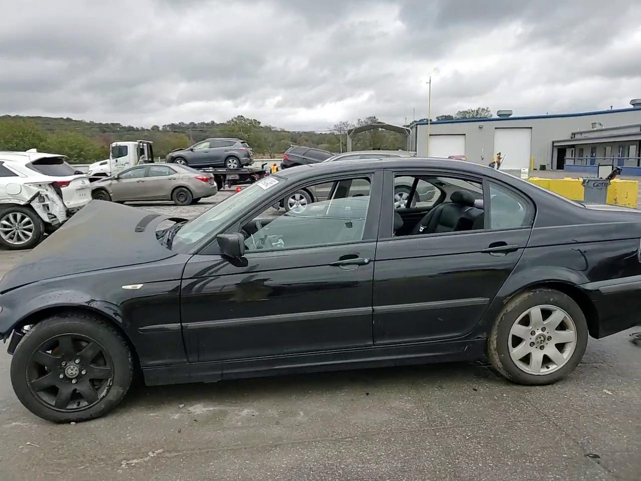 Фото: WBAEV33442KL71562