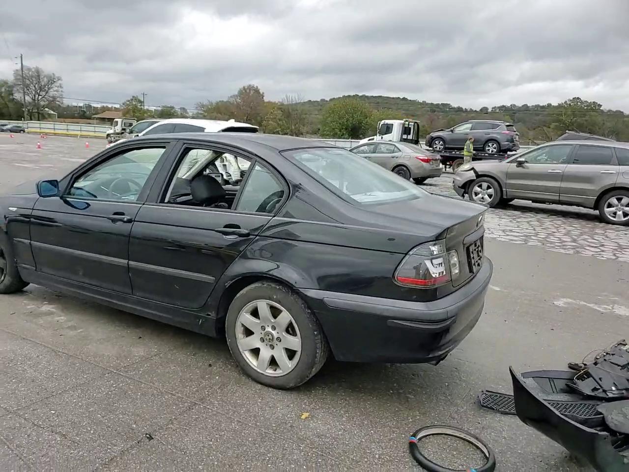 Фото: WBAEV33442KL71562