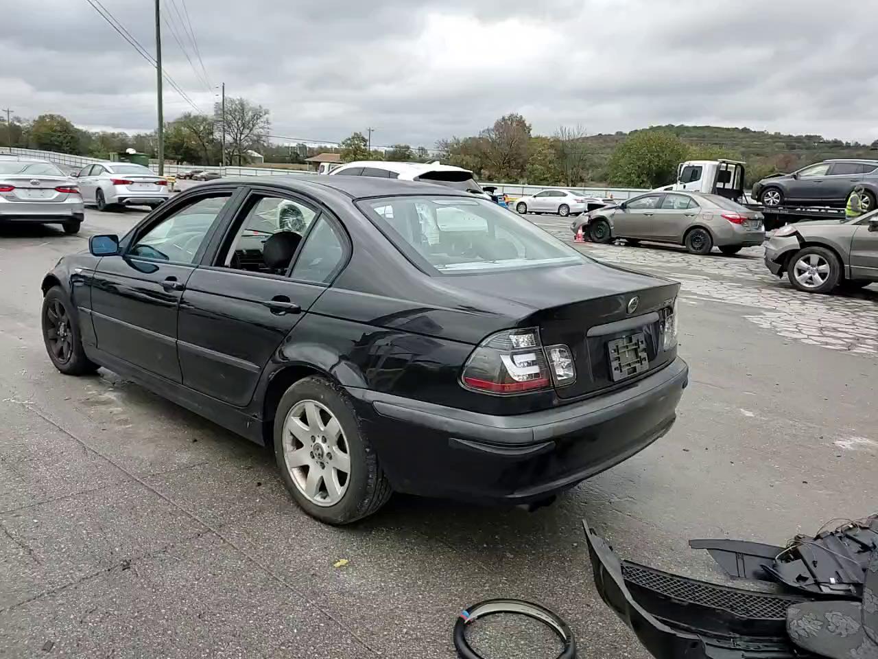 Фото: WBAEV33442KL71562