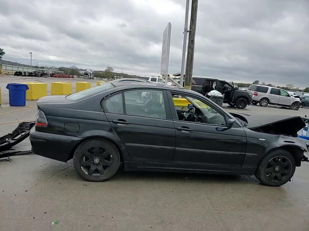 Фото: WBAEV33442KL71562