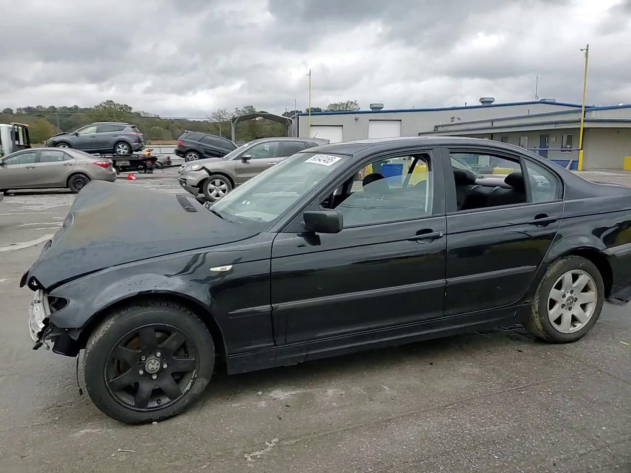 Фото: WBAEV33442KL71562