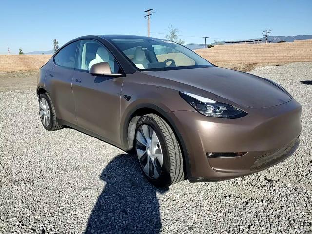 2023 Tesla Model Y VIN: 7SAYGAEE3PF900642 Lot: 86491075