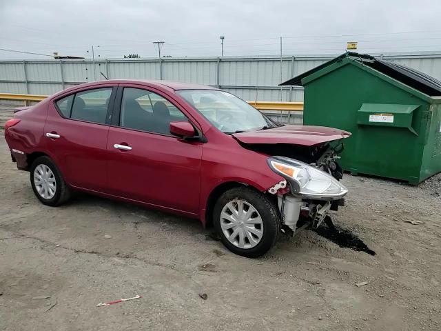 2015 Nissan Versa S VIN: 3N1CN7AP9FL820305 Lot: 82458355