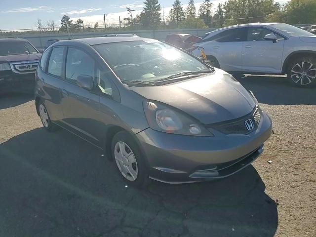2013 Honda Fit VIN: JHMGE8H34DC067572 Lot: 85585635