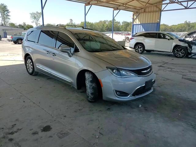 2018 Chrysler Pacifica Touring L VIN: 2C4RC1BG5JR290774 Lot: 84879015