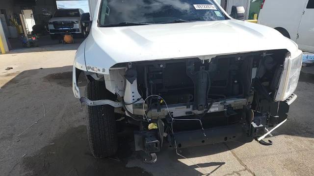 2017 Nissan Titan Sv VIN: 1N6AA1E51HN576302 Lot: 89722875