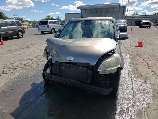 2013 Kia Soul + VIN: KNDJT2A66D7496817 Lot: 84400695