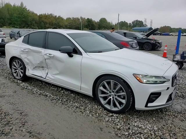 2021 Volvo S60 T5 Momentum VIN: 7JR102TZ4MG107786 Lot: 82688685
