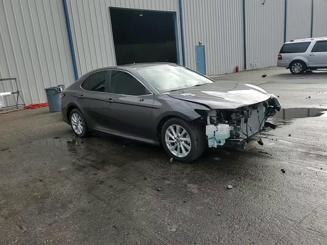 2021 Toyota Camry Le VIN: 4T1C11AK3MU572576 Lot: 84660395