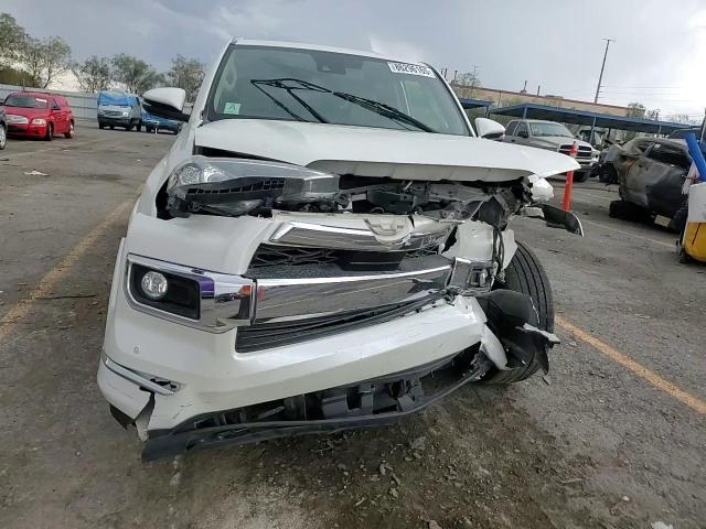 2020 Toyota 4Runner Sr5/Sr5 Premium VIN: JTEBU5JR5L5813358 Lot: 86296165