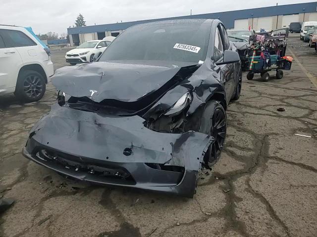 2022 Tesla Model Y VIN: 7SAYGDEF6NF550897 Lot: 82563345