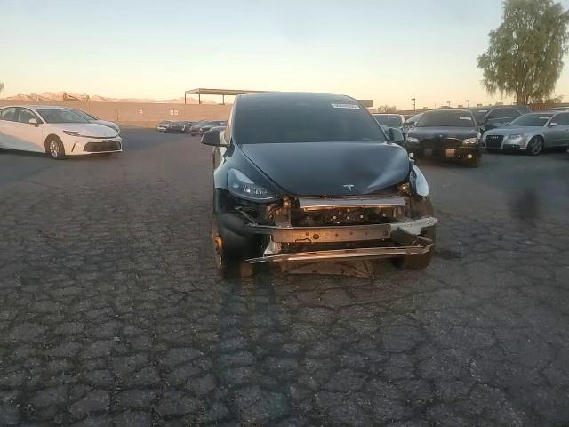 2025 Tesla Model Y VIN: 7SAYGDED9SF251091 Lot: 90049905