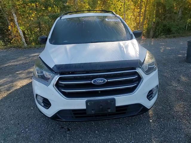 2018 Ford Escape Se VIN: 1FMCU9GDXJUB18061 Lot: 85265895