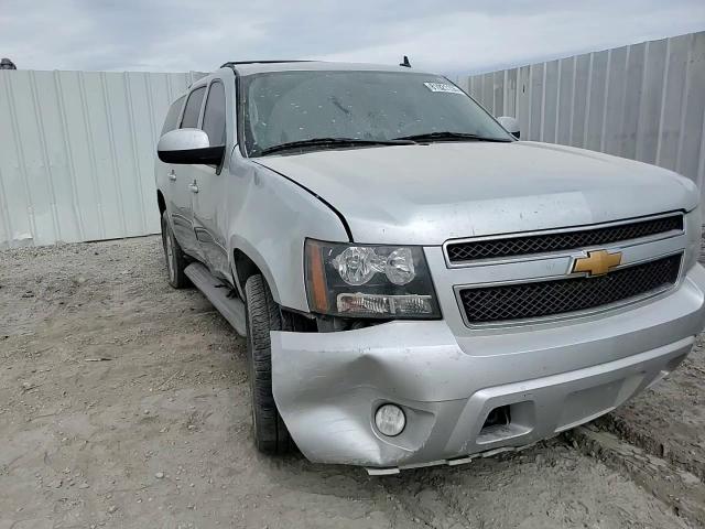 2012 Chevrolet Suburban K1500 Lt VIN: 1GNSKJE71CR127085 Lot: 81921155