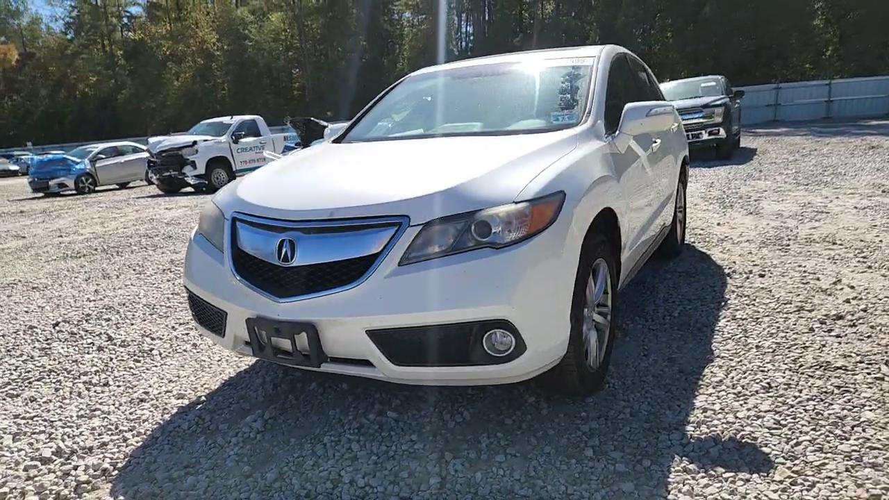 Фото: 5J8TB4H54EL001383