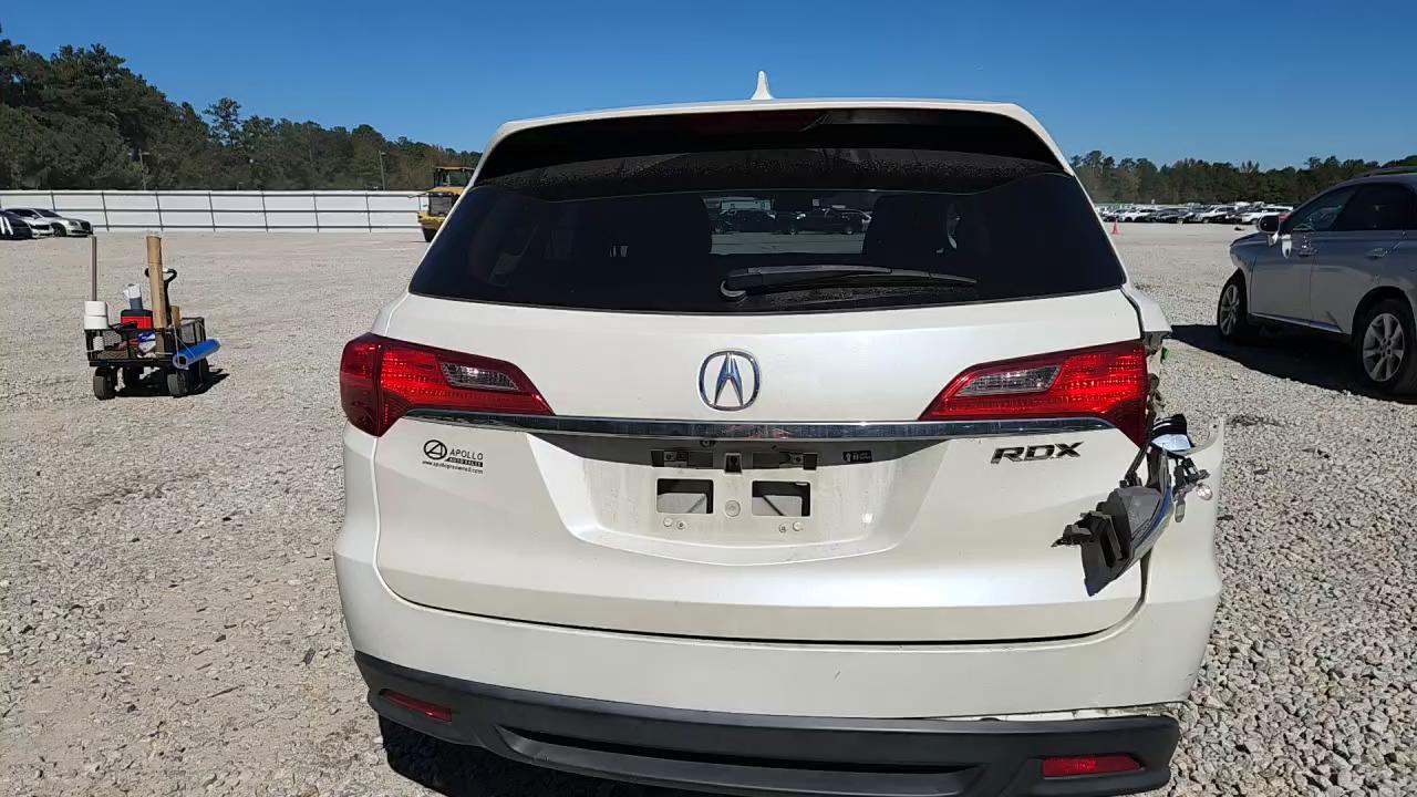 Фото: 5J8TB4H54EL001383