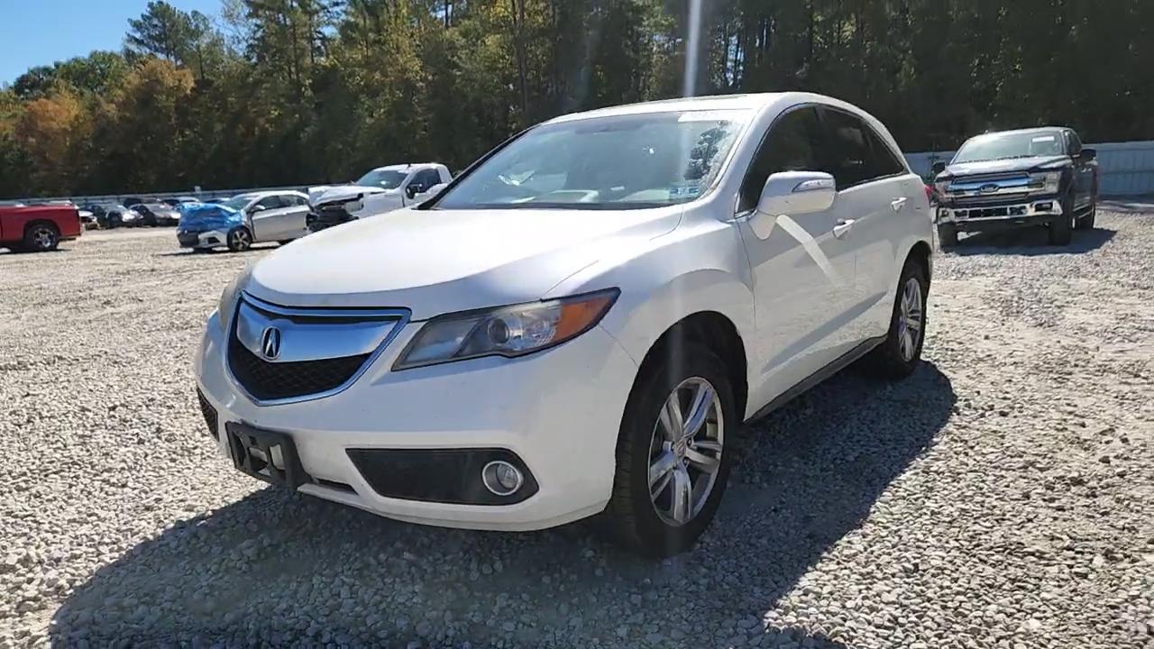 Фото: 5J8TB4H54EL001383