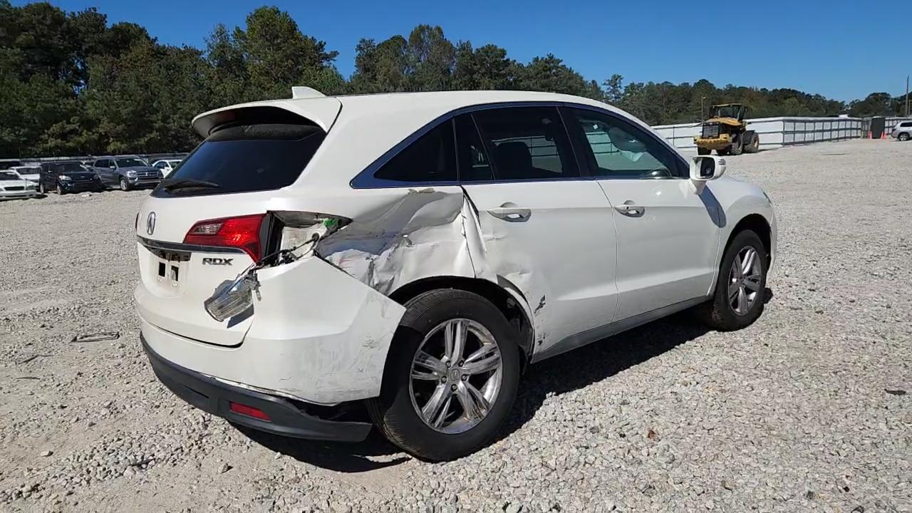 Фото: 5J8TB4H54EL001383