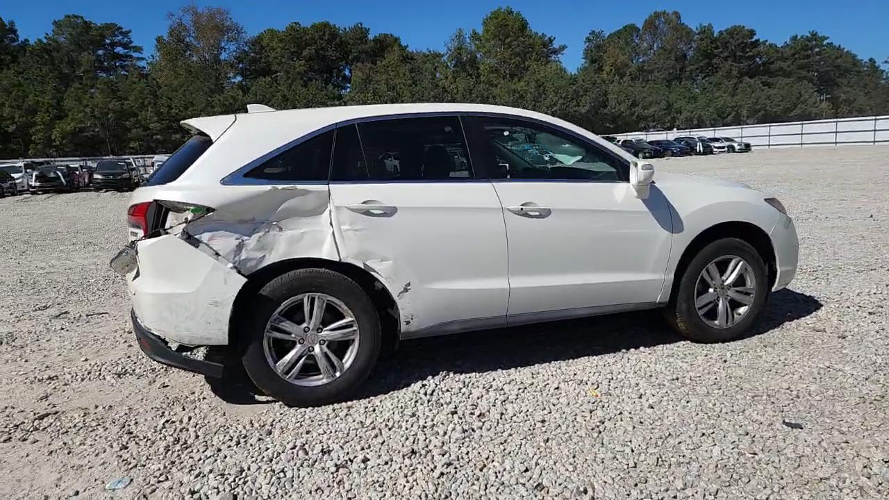 Фото: 5J8TB4H54EL001383