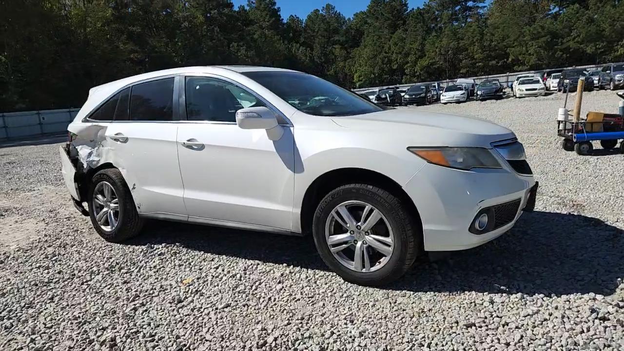 Фото: 5J8TB4H54EL001383