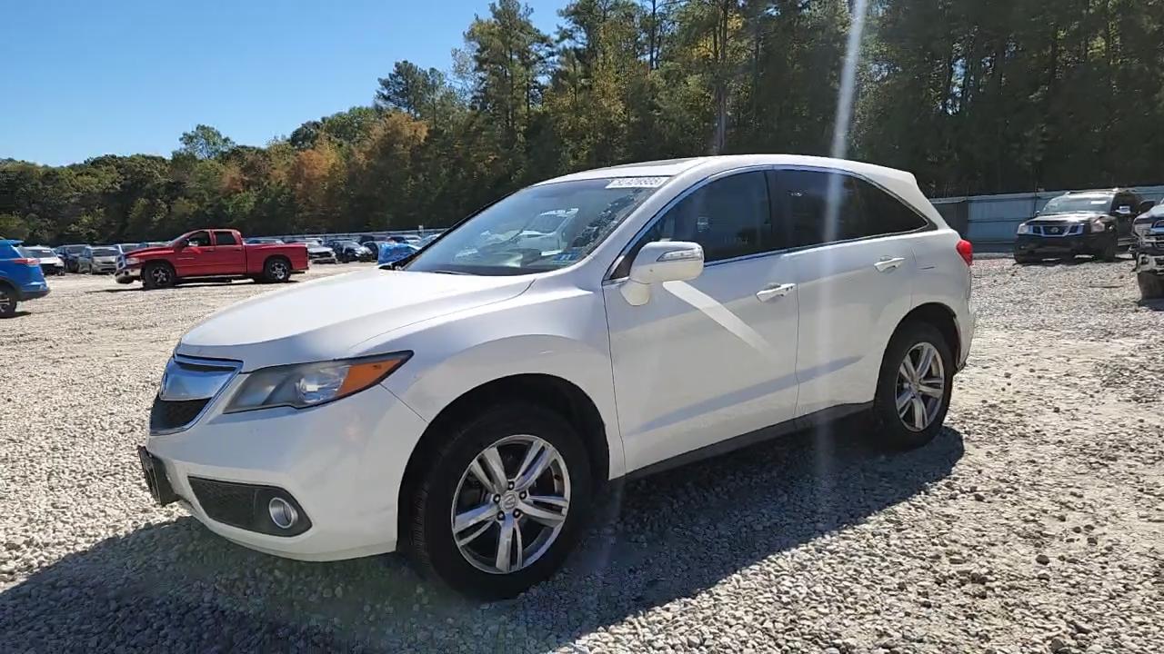 Фото: 5J8TB4H54EL001383