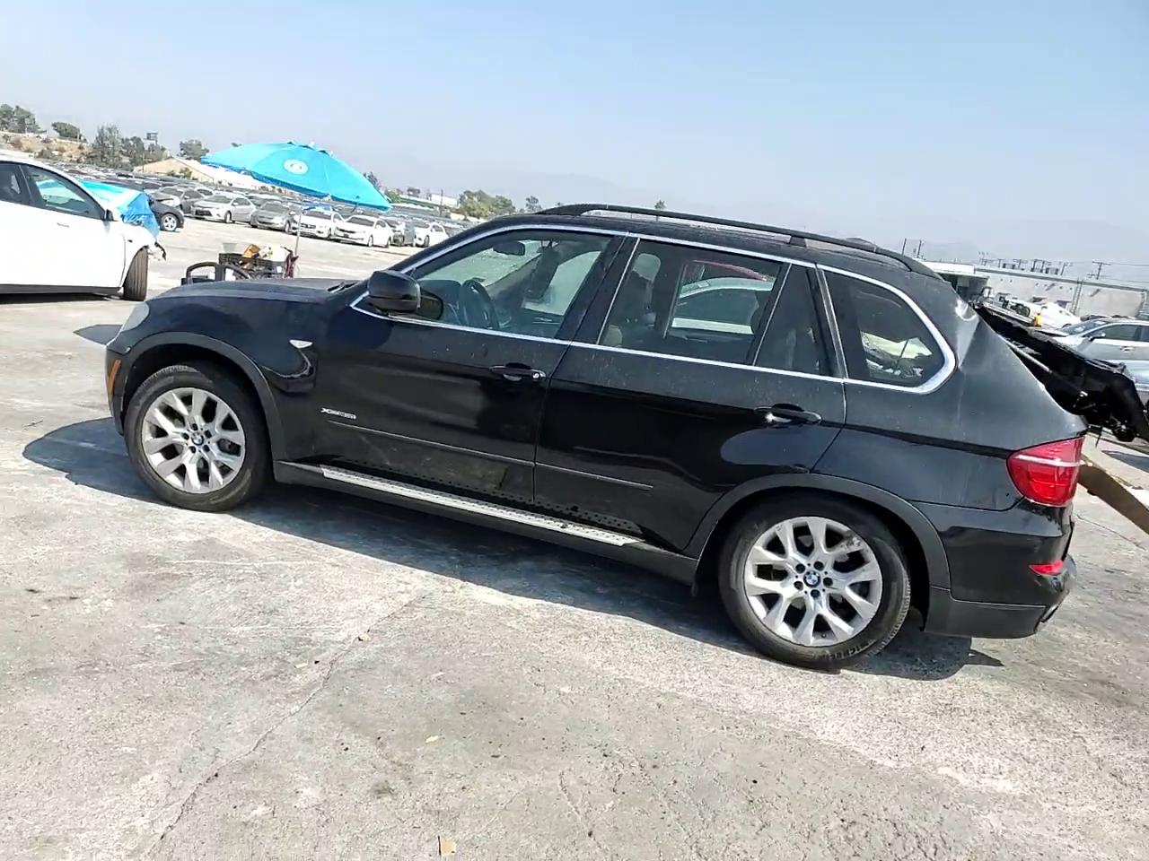 Фото: 5UXZV4C58D0E00368