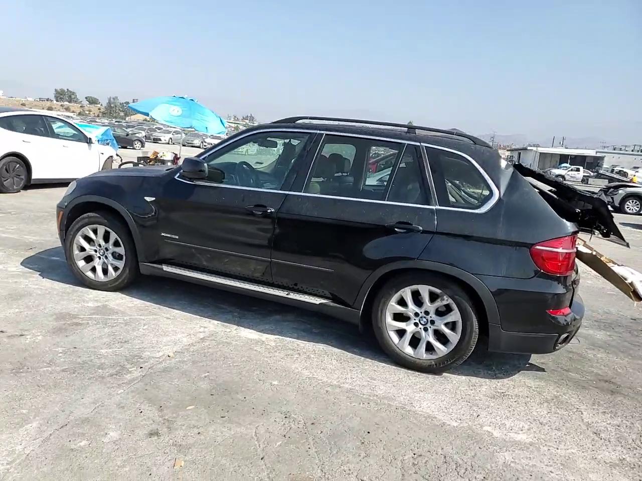 Фото: 5UXZV4C58D0E00368