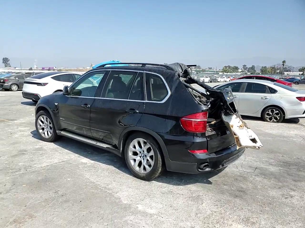 Фото: 5UXZV4C58D0E00368