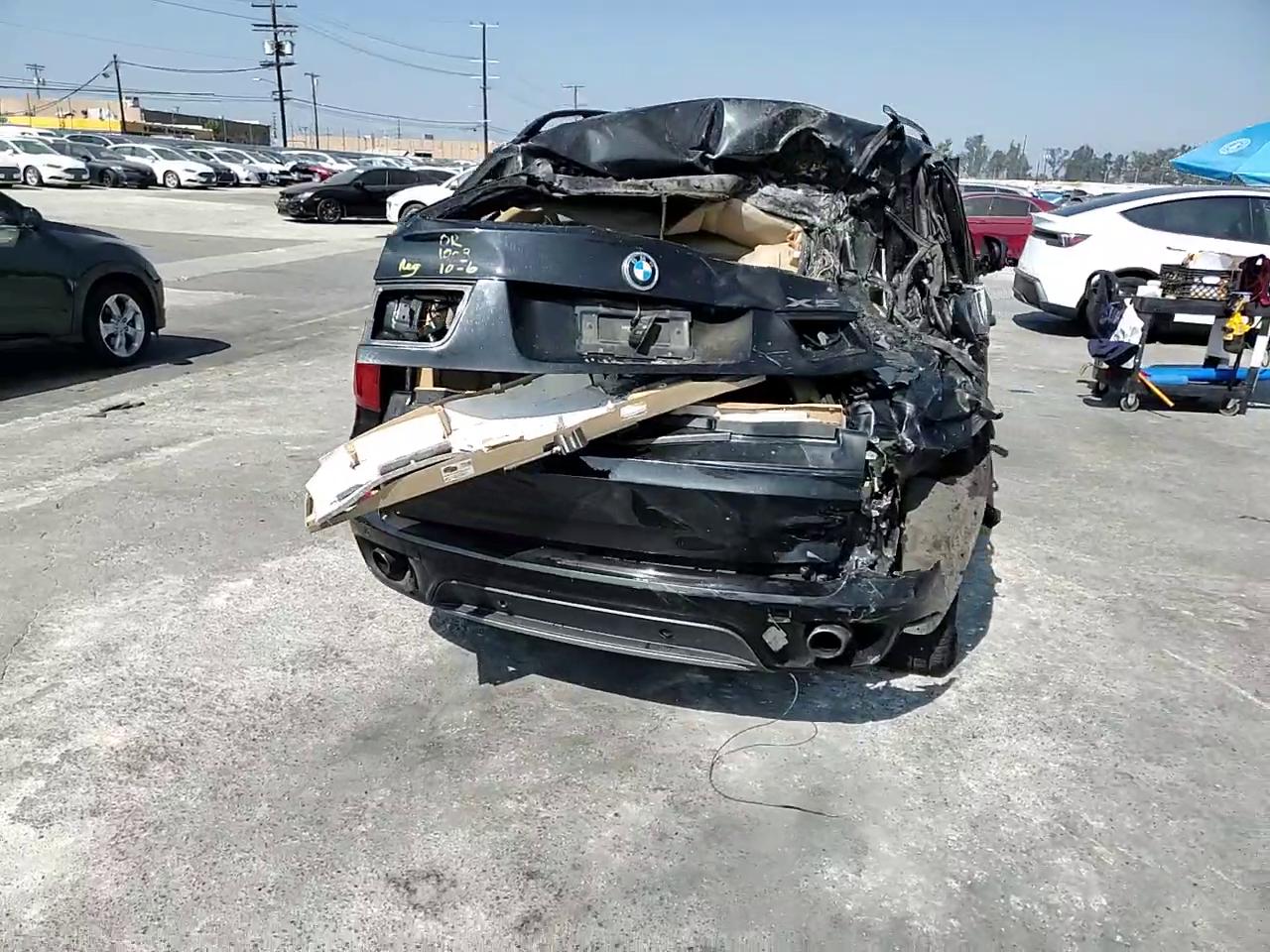 Фото: 5UXZV4C58D0E00368