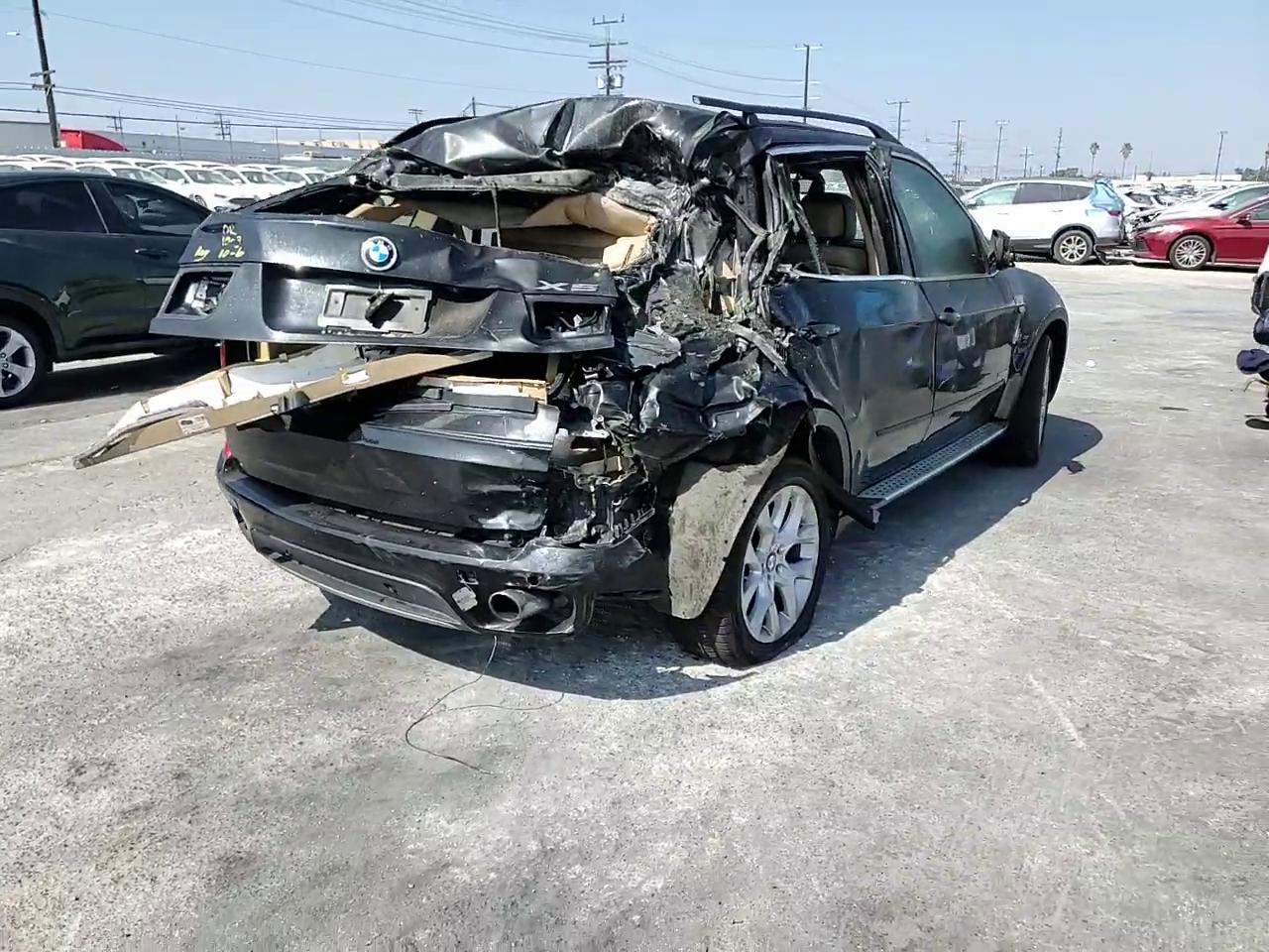 Фото: 5UXZV4C58D0E00368