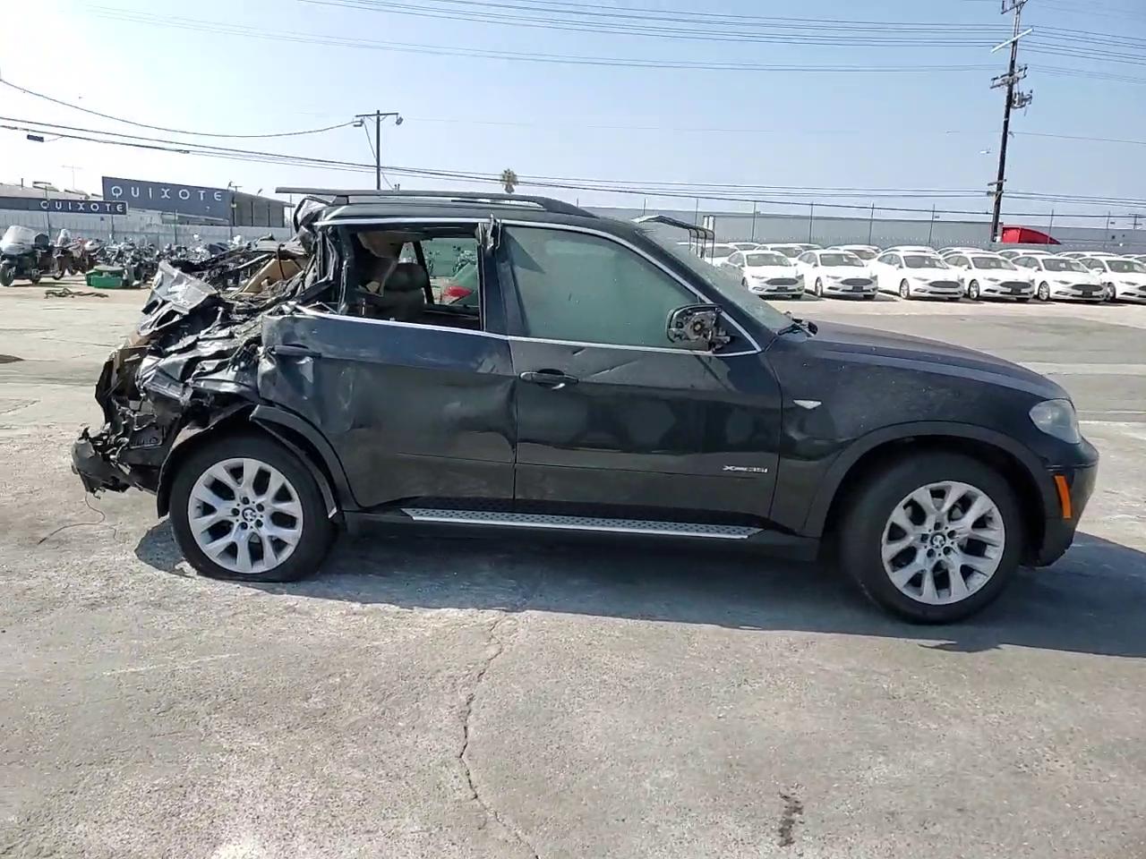 Фото: 5UXZV4C58D0E00368