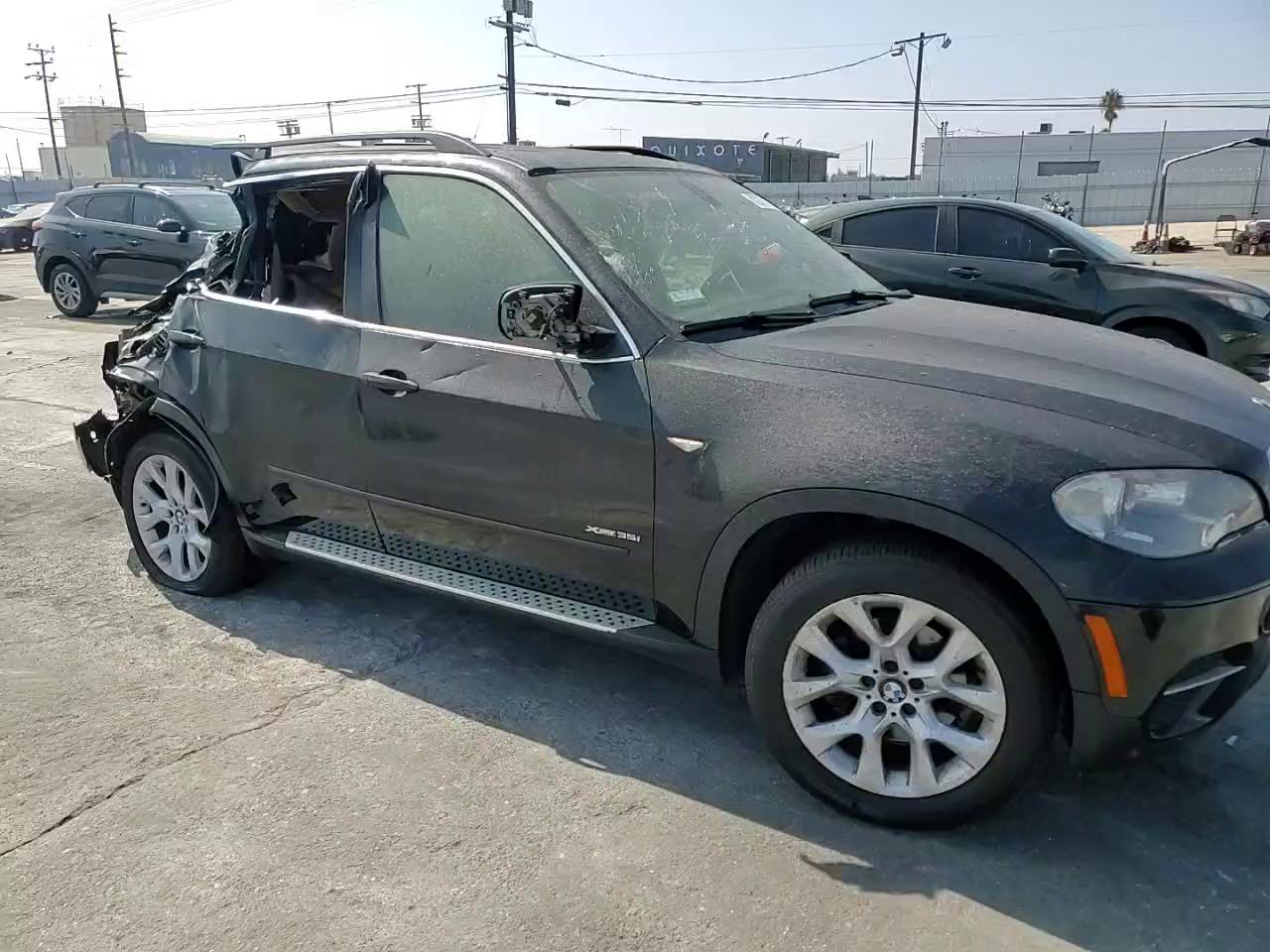 Фото: 5UXZV4C58D0E00368