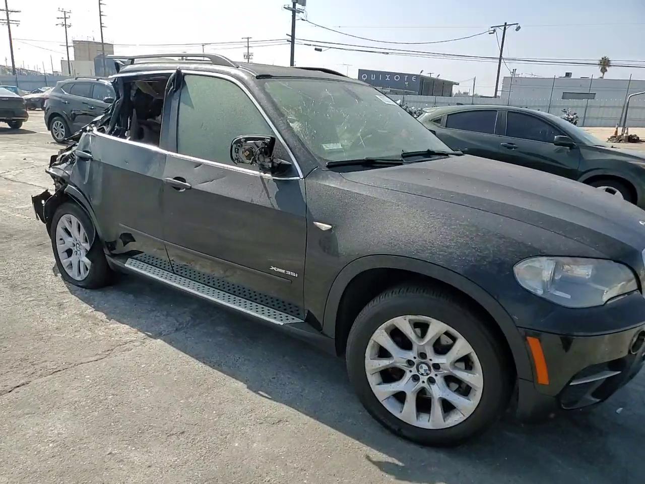 Фото: 5UXZV4C58D0E00368