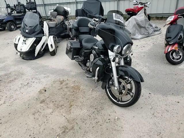 2011 Harley-Davidson Flhtk VIN: 1HD1KEM10BB606161 Lot: 85840255