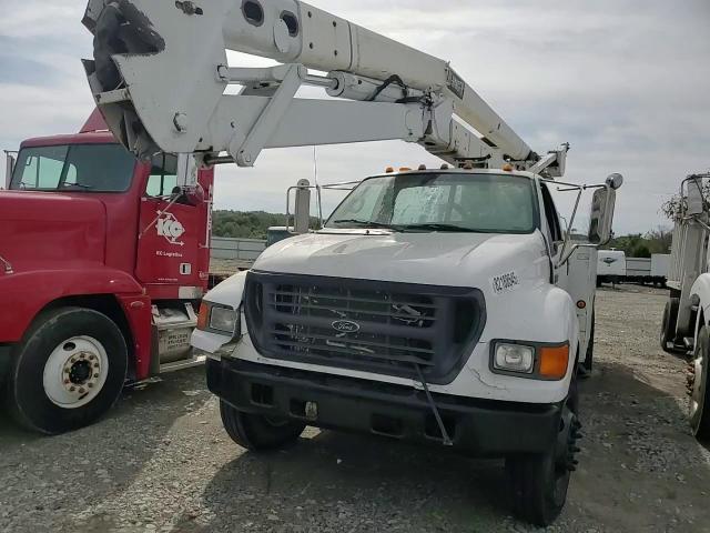 2002 Ford F750 Super Duty VIN: 3FDXF75H12MA17941 Lot: 82188545