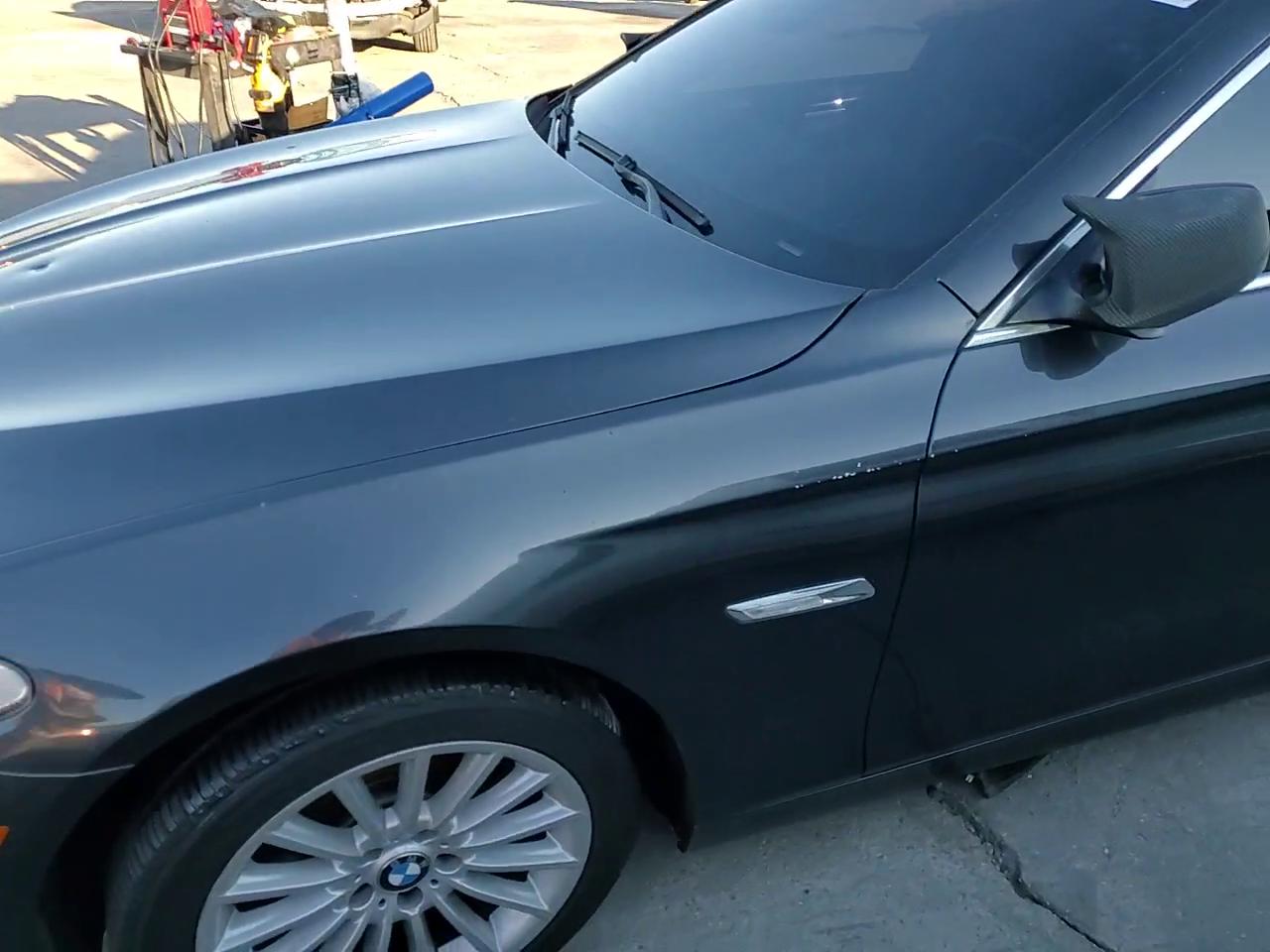 Фото: WBAFR7C53BC266997