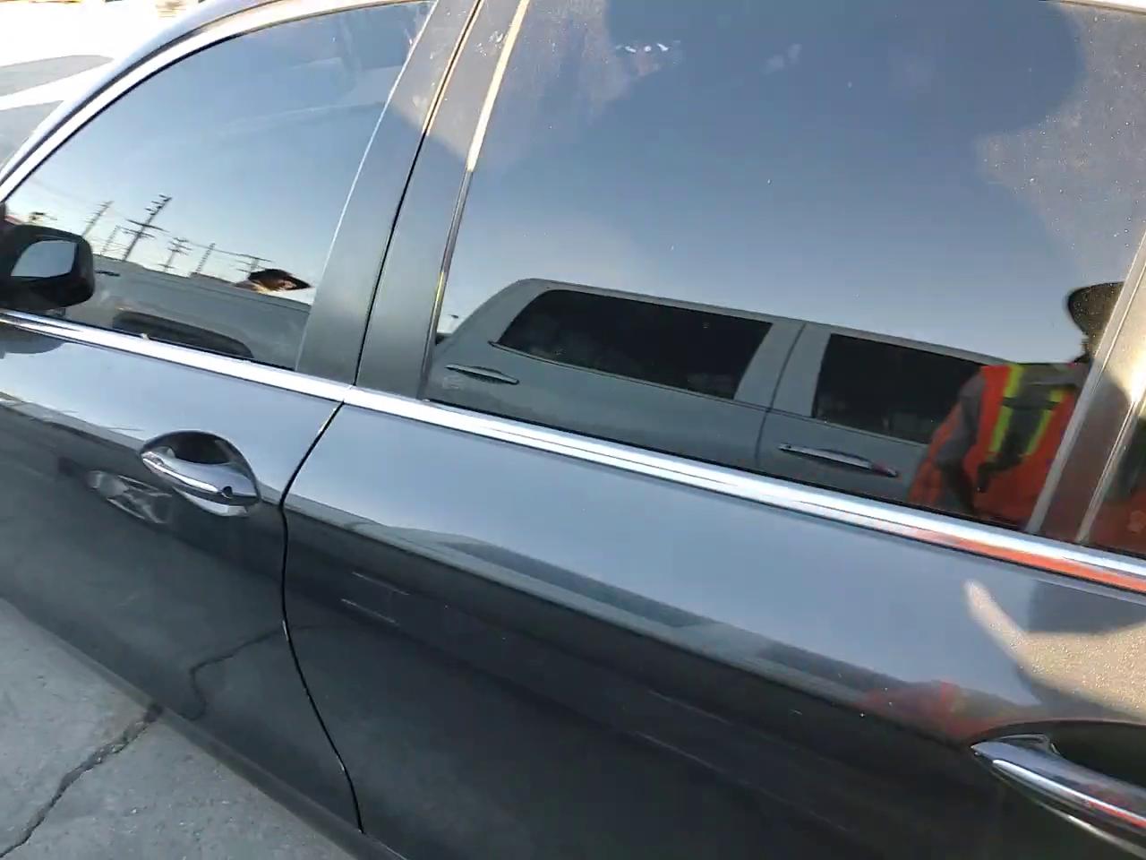 Фото: WBAFR7C53BC266997