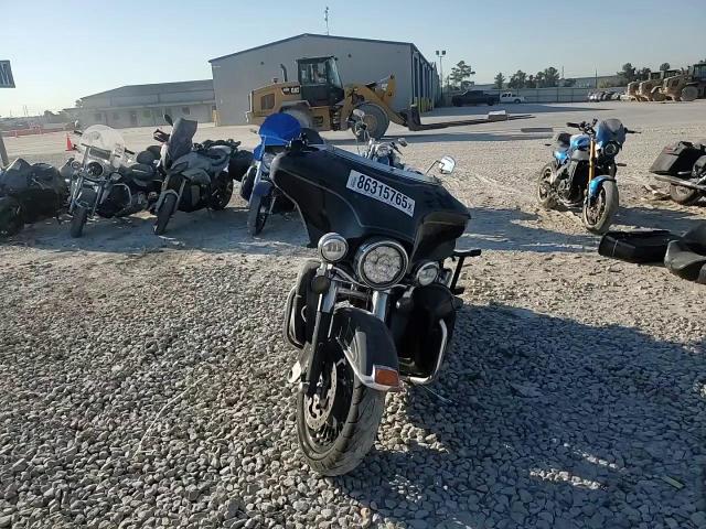 2013 Harley-Davidson Flhtcu Ultra Classic Electra Glide VIN: 1HD1FCM10DB611680 Lot: 86315765