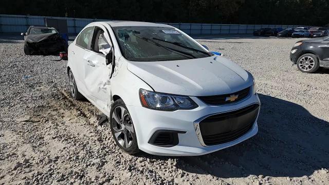 2020 Chevrolet Sonic Premier VIN: 1G1JF5SB5L4113592 Lot: 87020475