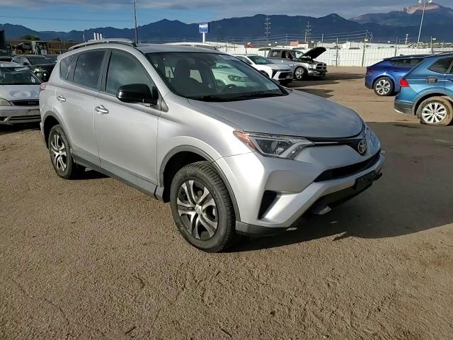 2018 Toyota Rav4 Le VIN: 2T3BFREV4JW793381 Lot: 85006775