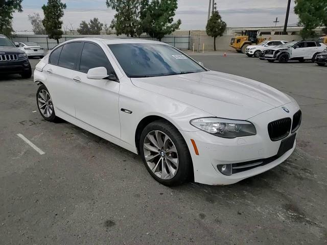 2013 BMW 528 I VIN: WBAXG5C51DD235064 Lot: 85705285